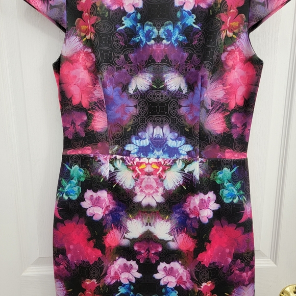 Betsy Johnson Floral Dress Sz 6 - Picture 3 of 5